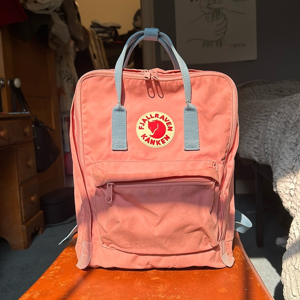 Rare Pink and Blue Fjallraven Kanken Backpack Bag!